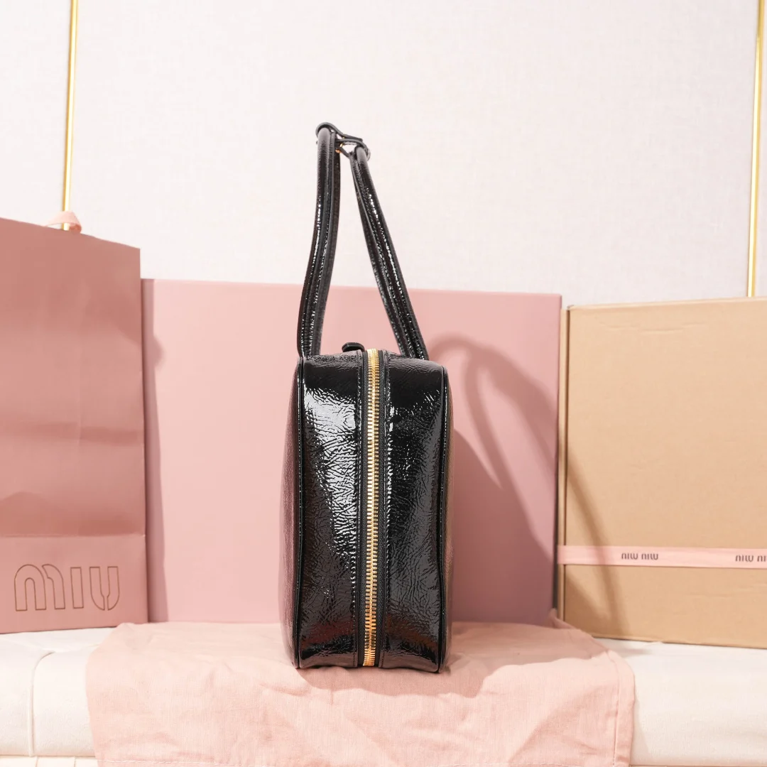 Miu Miu Beau Naplak Patent Leather Bag