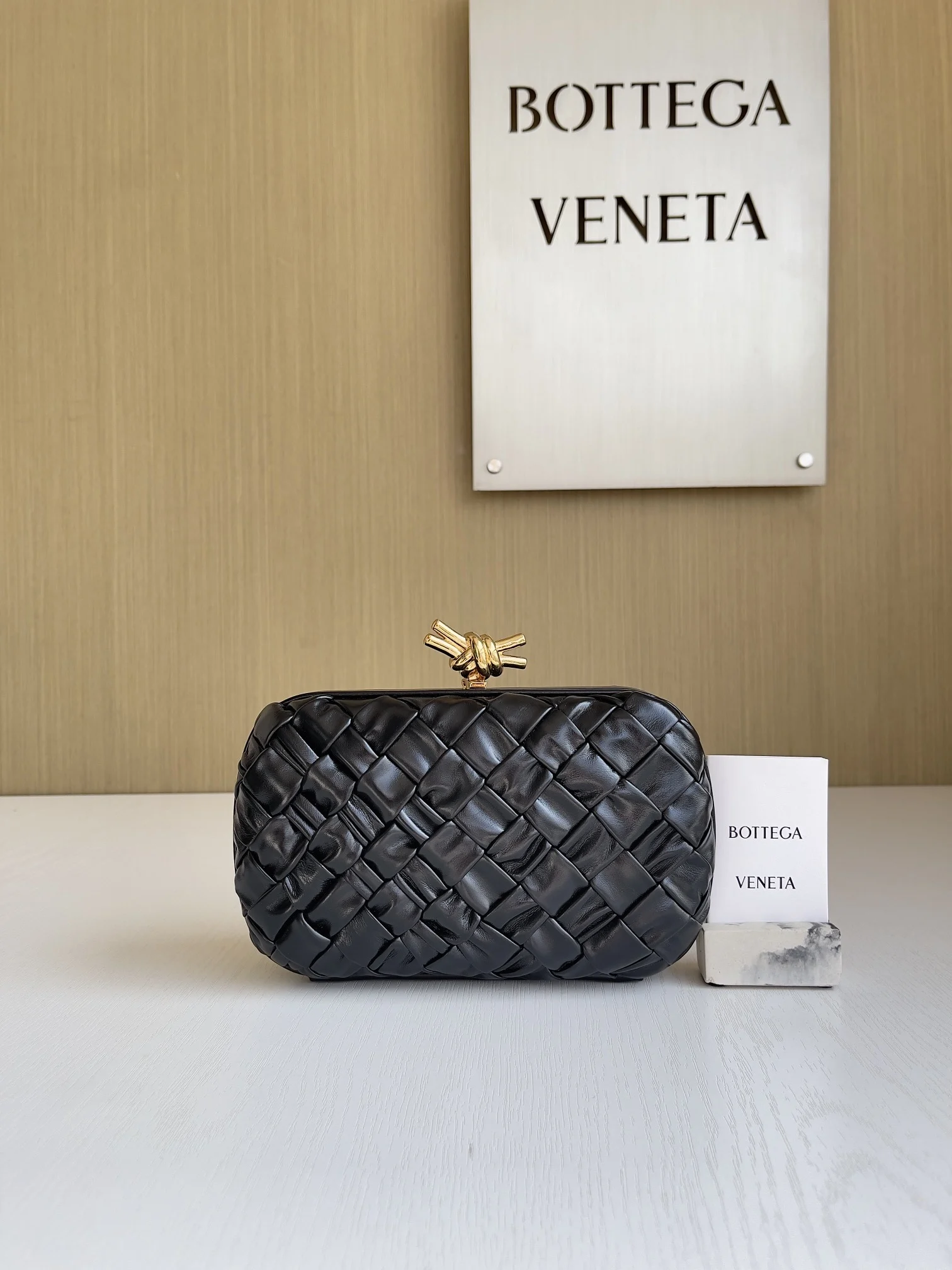 Bottega Veneta (BV) Knot Bottega Veneta (BV) Knot