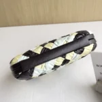 Bottega Veneta (BV) Knot