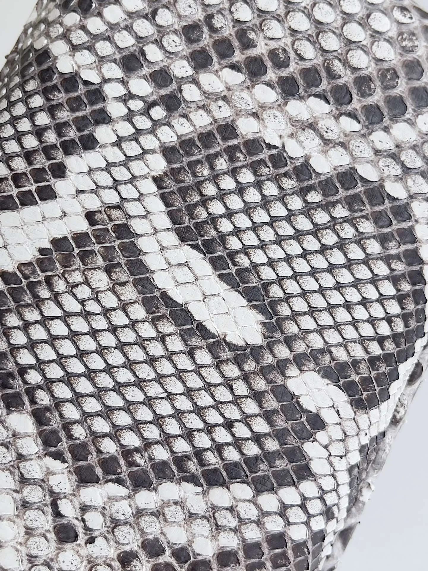 Bottega Veneta (BV) Knot Bottega Veneta (BV) Knot