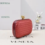 Bottega Veneta (BV) Knot