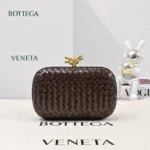 Bottega Veneta (BV) Knot