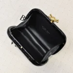 Bottega Veneta (BV) Knot