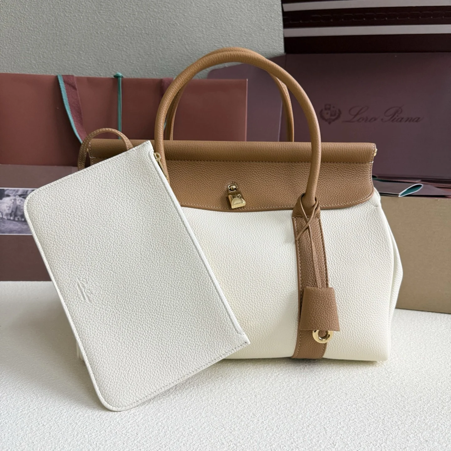 i1749031071711_703_0_1