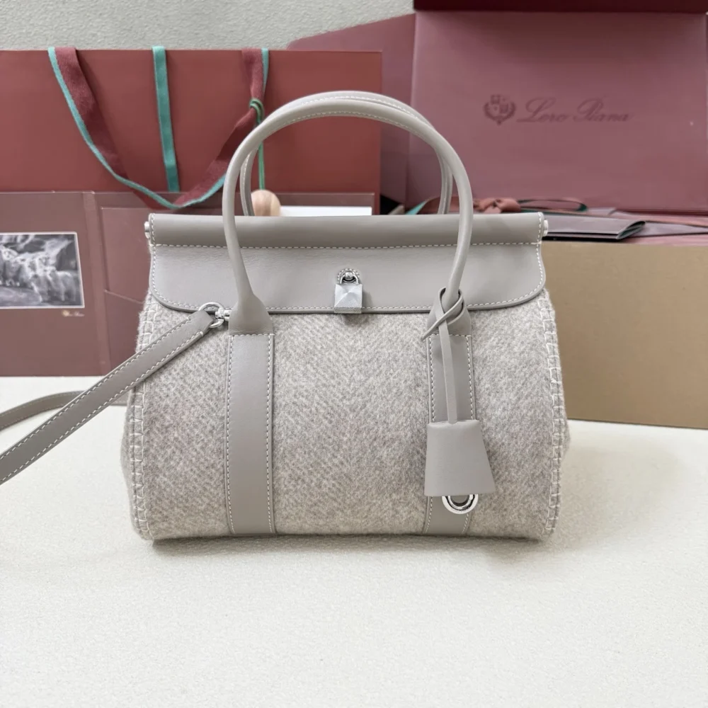 Loro Piana Loom bag L25
