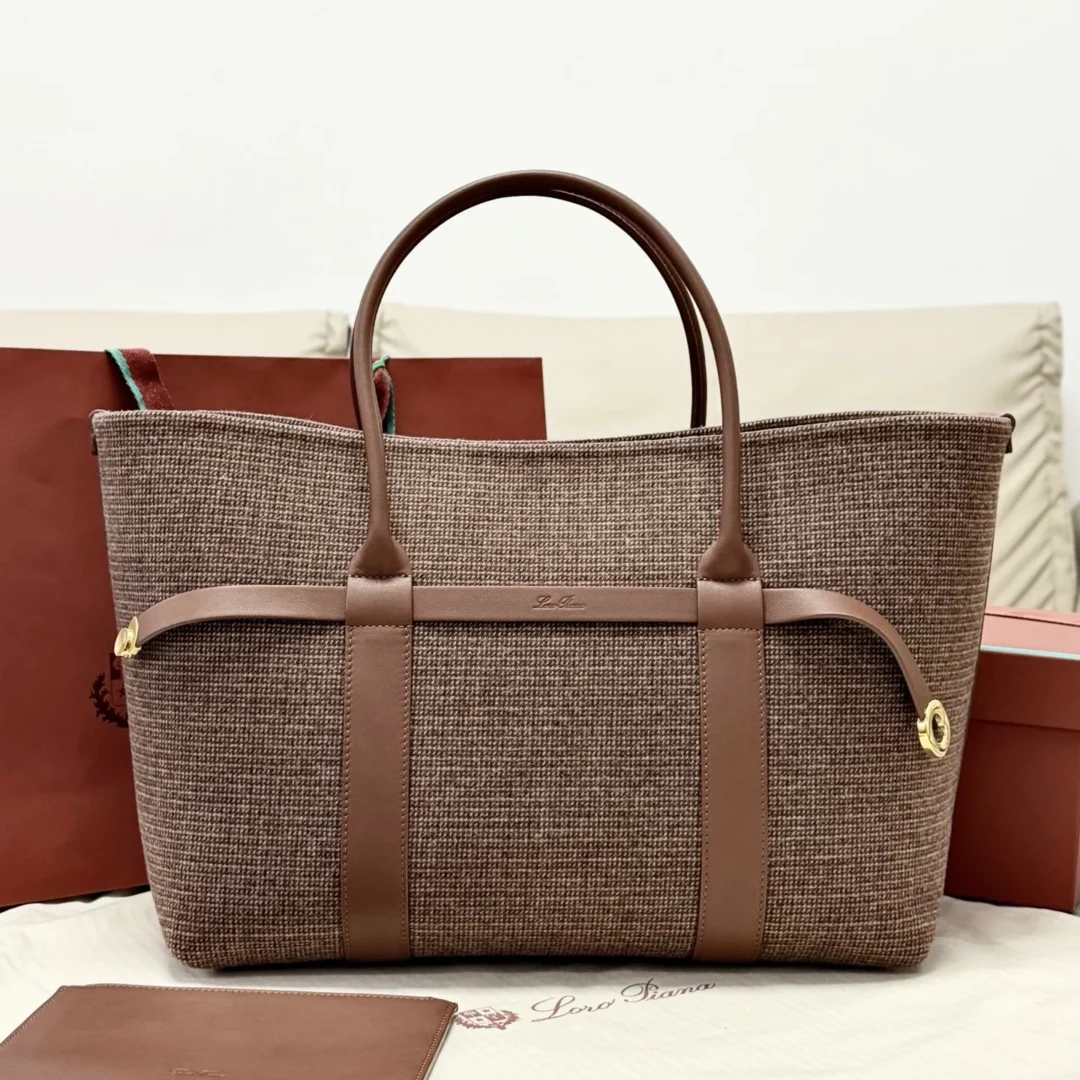 Loro Piana Ghiera Shopper Medium